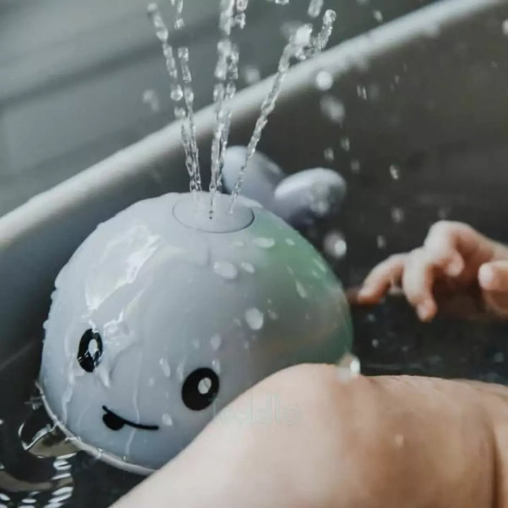 Magic Whale for Bath Fun - SplashWhale