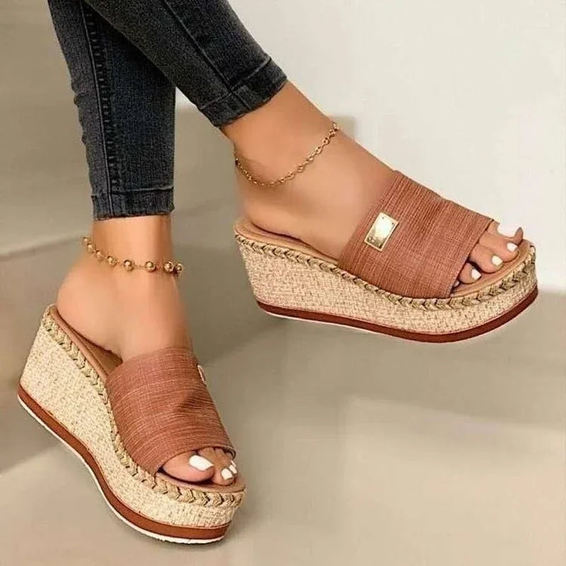 Women's platform sandals with wedge heel – Ravina