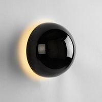 Vegglampe med retro-arkitektonisk utseende – NovaLux