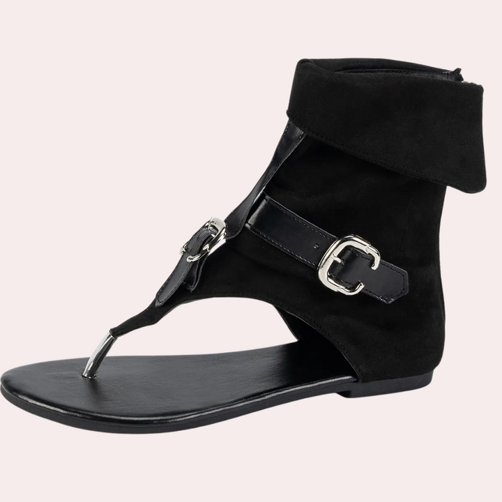 Schwarze Sandale aus Wildleder mit Schnallen, flach, modisch, Damen-Sommerschuh.