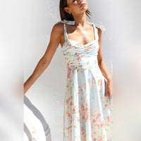 Blumen Midi-Kleid aus leichtem Stoff – Alina