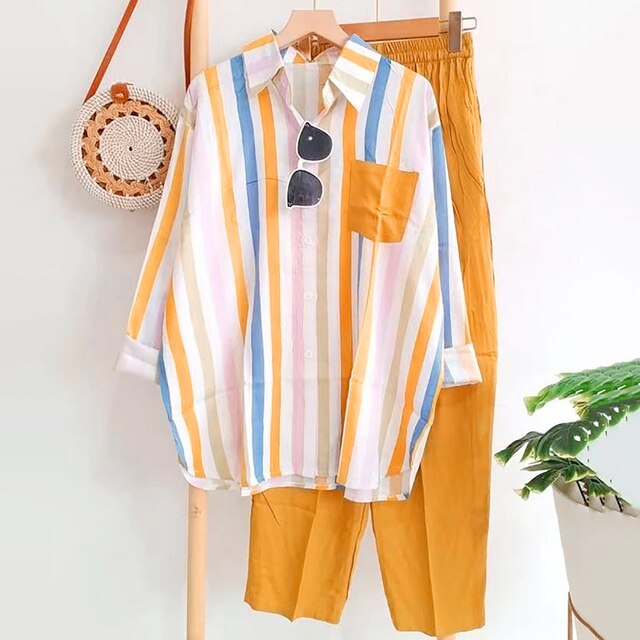Casual blouse and pants set made of airy fabric – Noémie