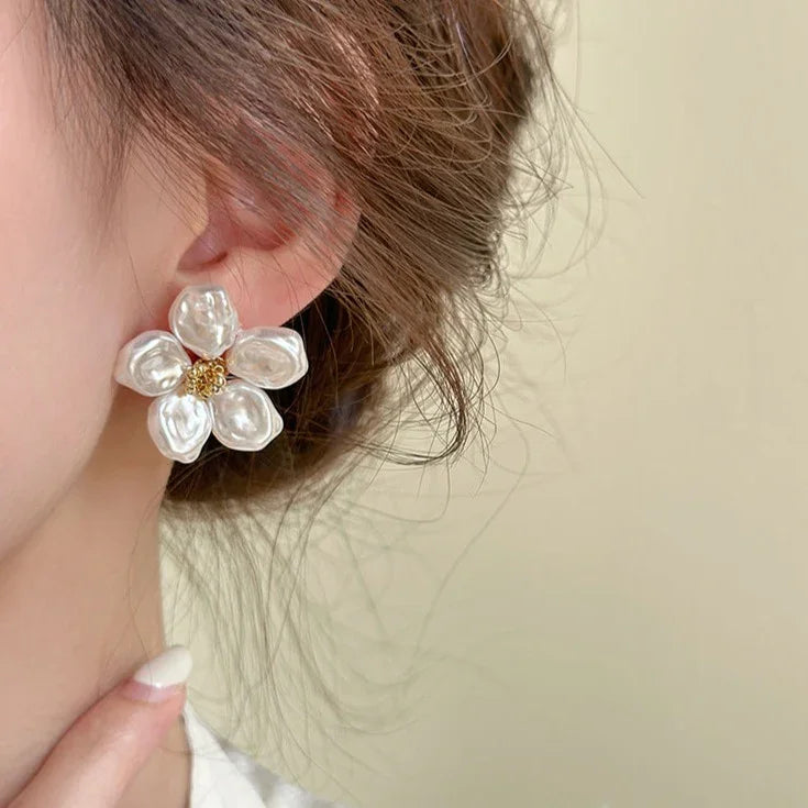 Irregular Pearl Petal Earrings – Celine