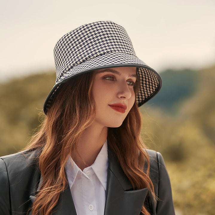 Lightweight Women's Bucket Hat Made of Fabric for Summer – Lindsay