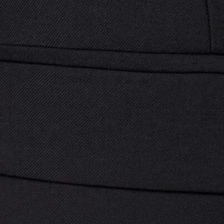 Schwarzer Baumwollhut, Nahaufnahme, Textur, modisches Accessoire, Unisex, Freizeitkleidung.