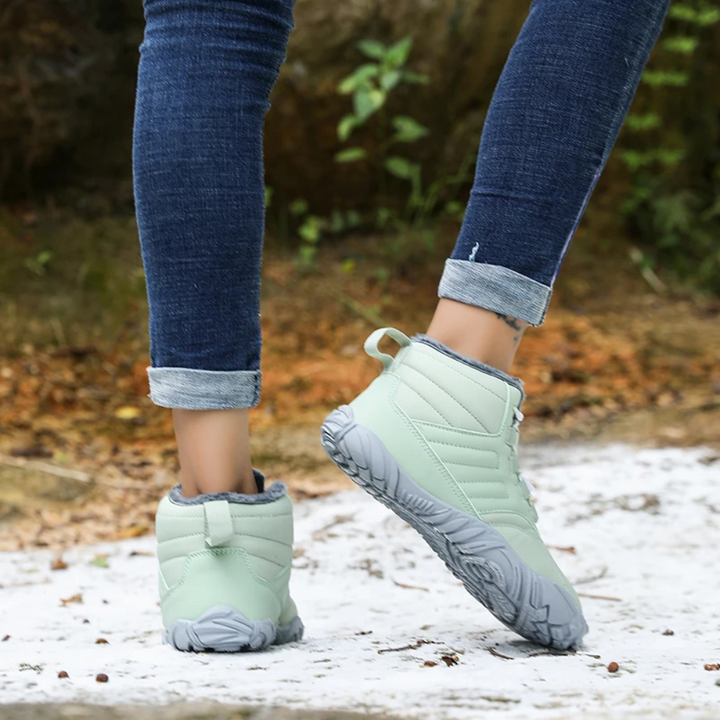 Warm Barefoot Snowboots - FrostFlex