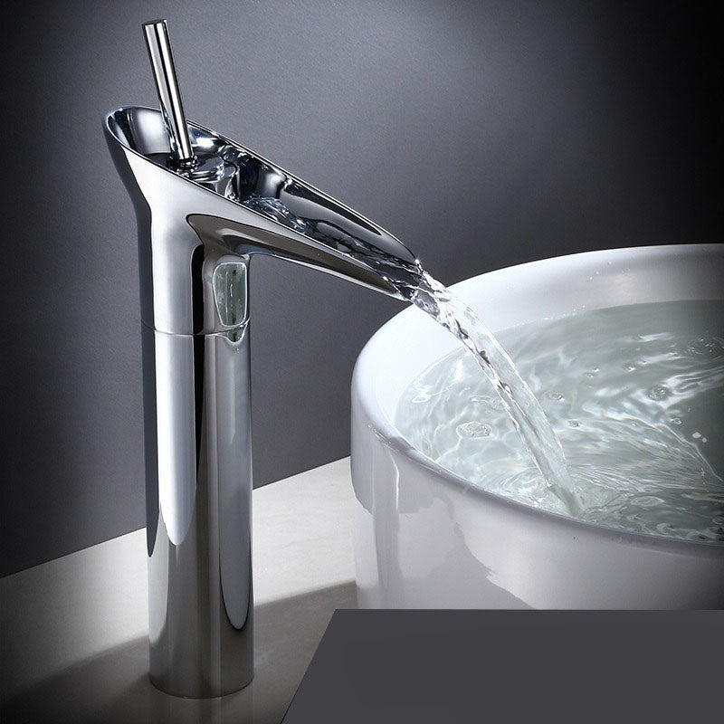 Grifo de lavabo de cascada de lujo - CascadeFlow