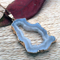 Naturlig krystal-geode vedhæng – Gaia