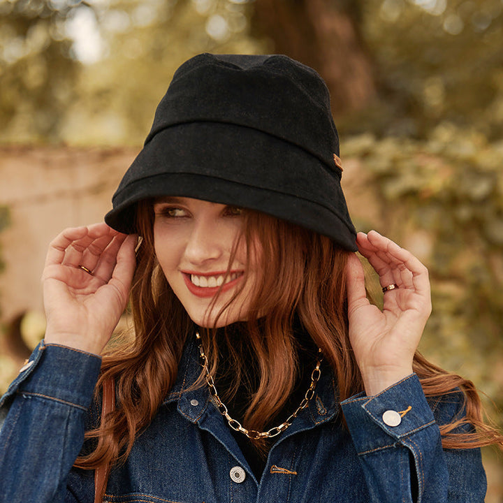 Light summer bucket hat with fine seam look – StitchShade