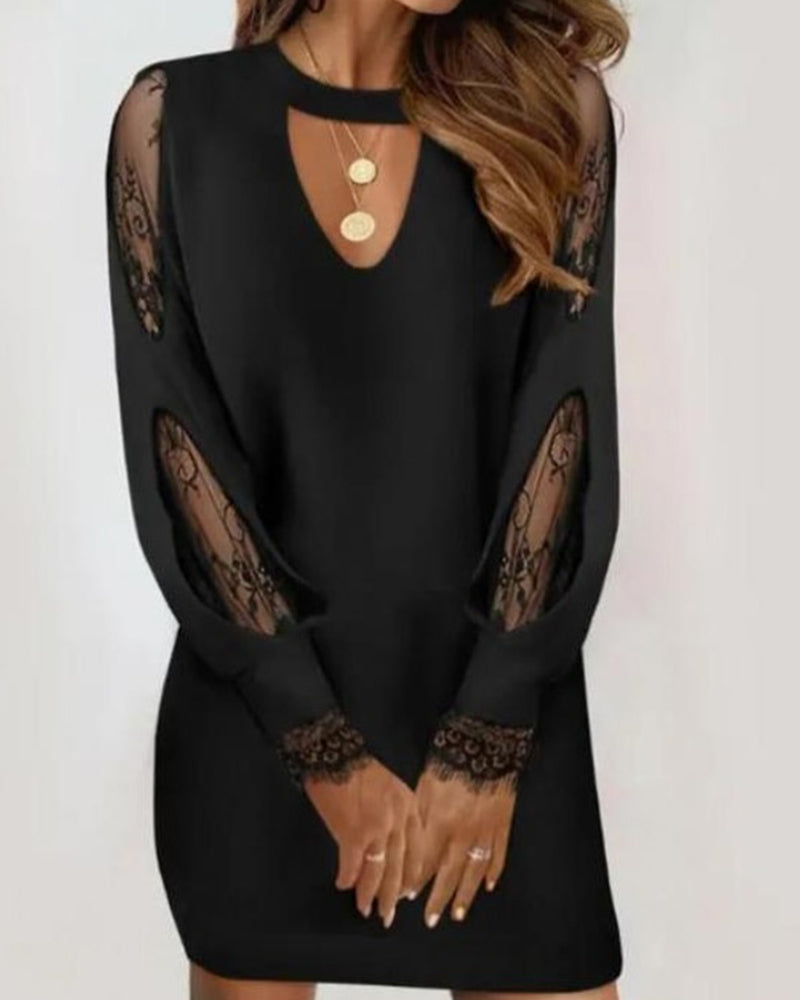 Svart bodycon-kjole med nett og V-utringning – Selena