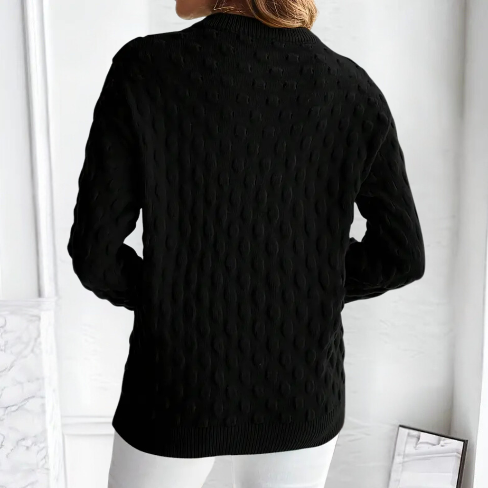 Schwarzer Strickpullover Damen, Zopfmuster, langärmelig, modisch, warm, elegant, Wintermode.
