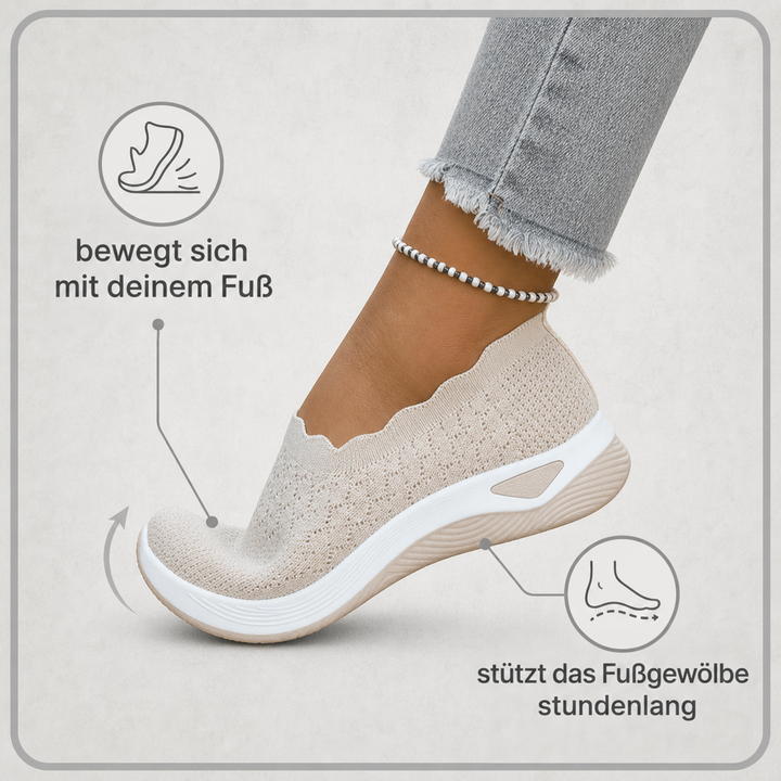 Beiger Slip-on im Abrollmoment, Grafik zeigt flexible Sohle und Fußgewölbeunterstützung 2