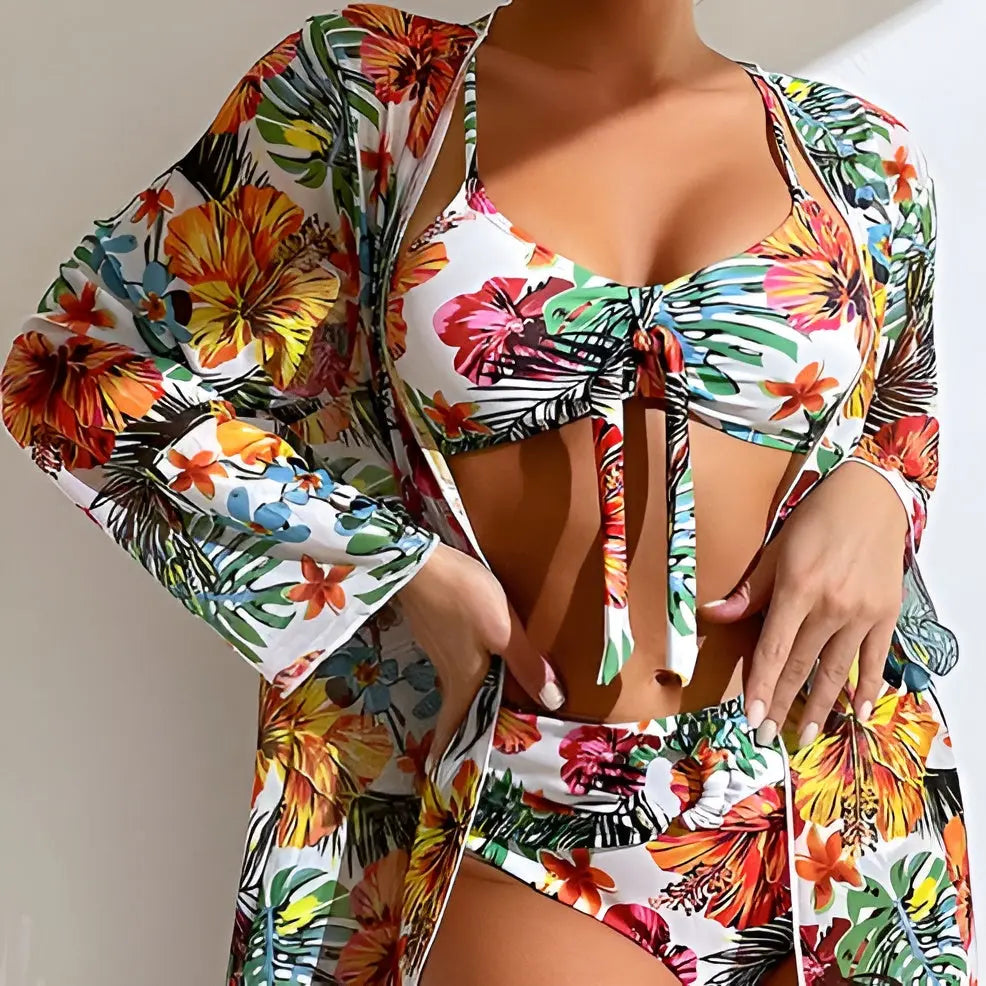 Tredelt bikinisett med høyt liv – Yara