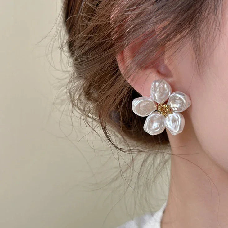 Irregular Pearl Petal Earrings – Celine
