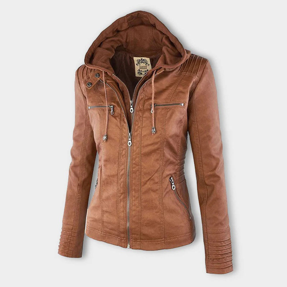 Damen Lederjacke braun mit Kapuze, Reißverschlüssen, modisch, Herbstmode, Freizeitkleidung.