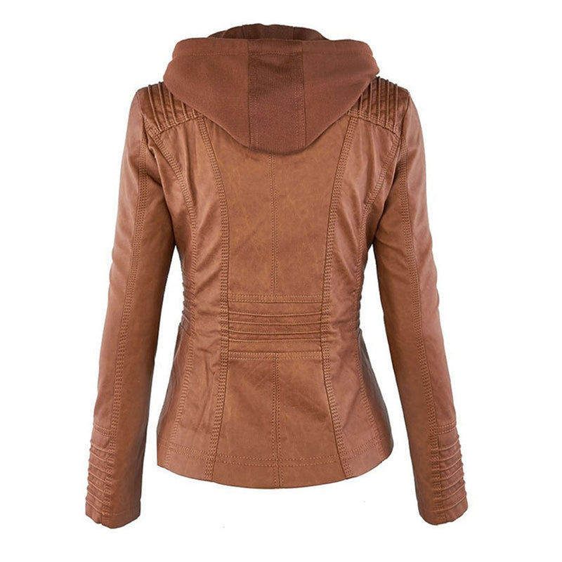 Damen Lederjacke braun mit Kapuze, modisch, Herbstmode, Rückansicht, stilvoll und elegant.