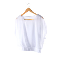 Blusa de gasa para mujer con mangas con volantes – Ariana