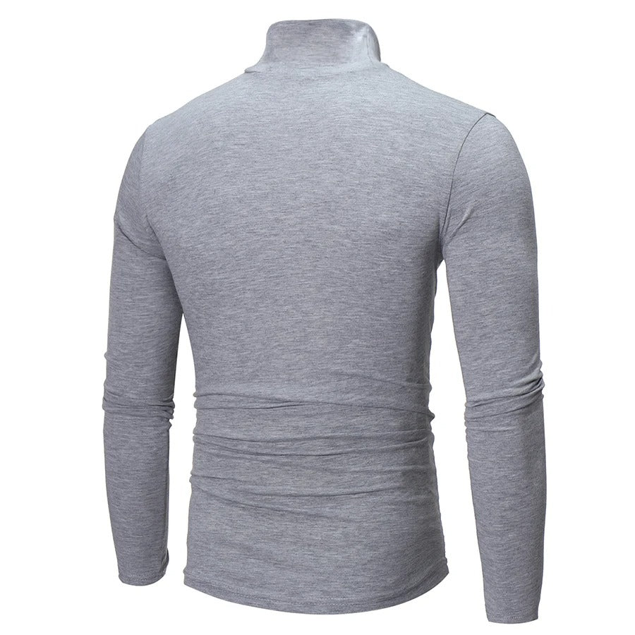 Hellgraues, meliertes Shirt mit hohem Kragen von hinten, Rückenpartie und Nackenkragen sichtbar 9