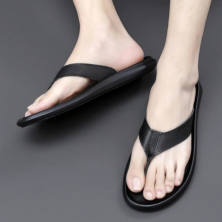 Comfortable & Stylish Men's Outdoor Summer Slip-Ons – Leano