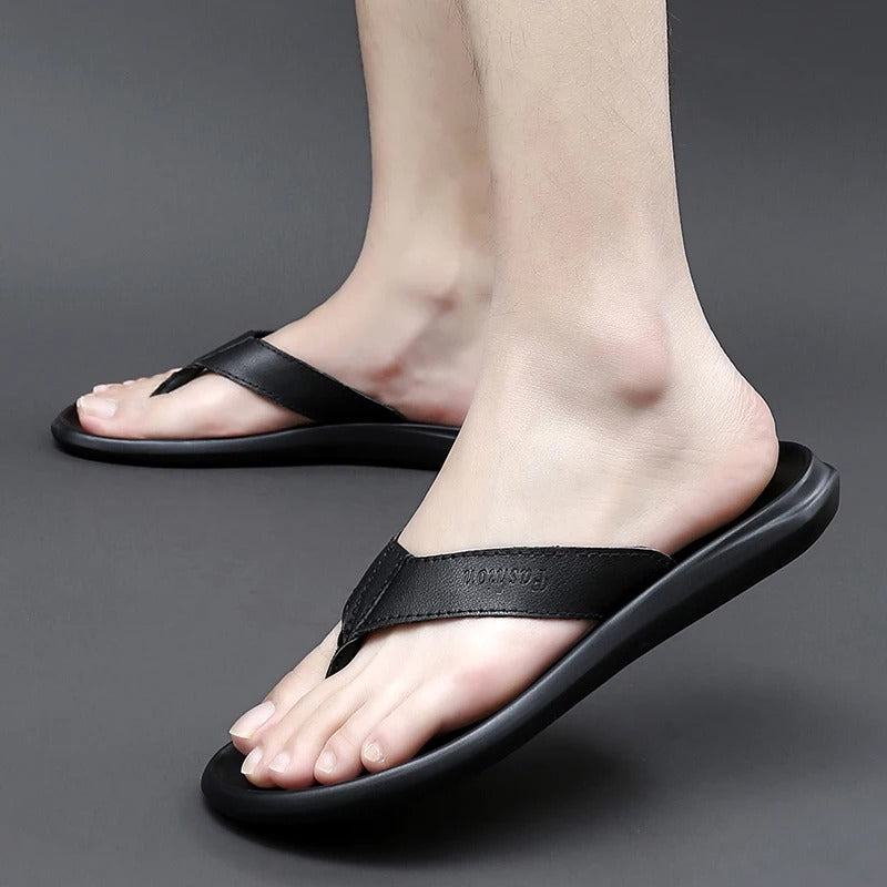 Comfortable & Stylish Men's Outdoor Summer Slip-Ons – Leano