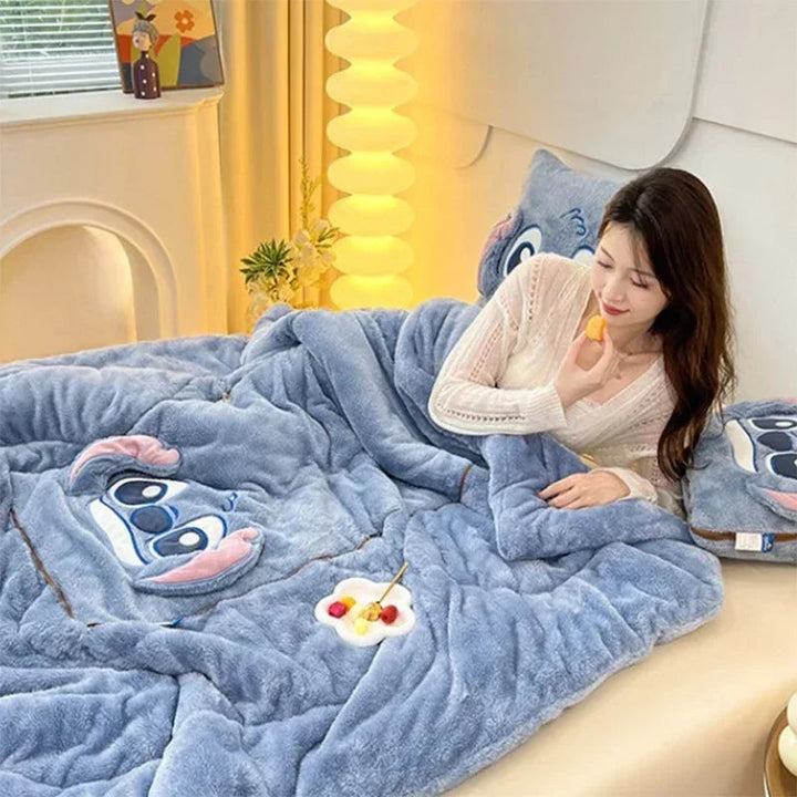 Luxus Cartoon Decken- und Kissen-Set – Nomi