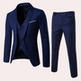 Dunkelblauer Herrenanzug, dreiteilig, elegant, Slim Fit, für formelle Anlässe.