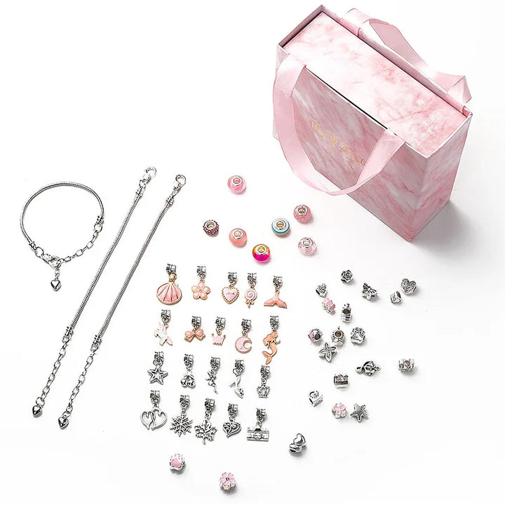 DIY Bracelet Set with Christmas Motif – Luna