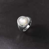 Pinctada Albina Silver Ring – Isla