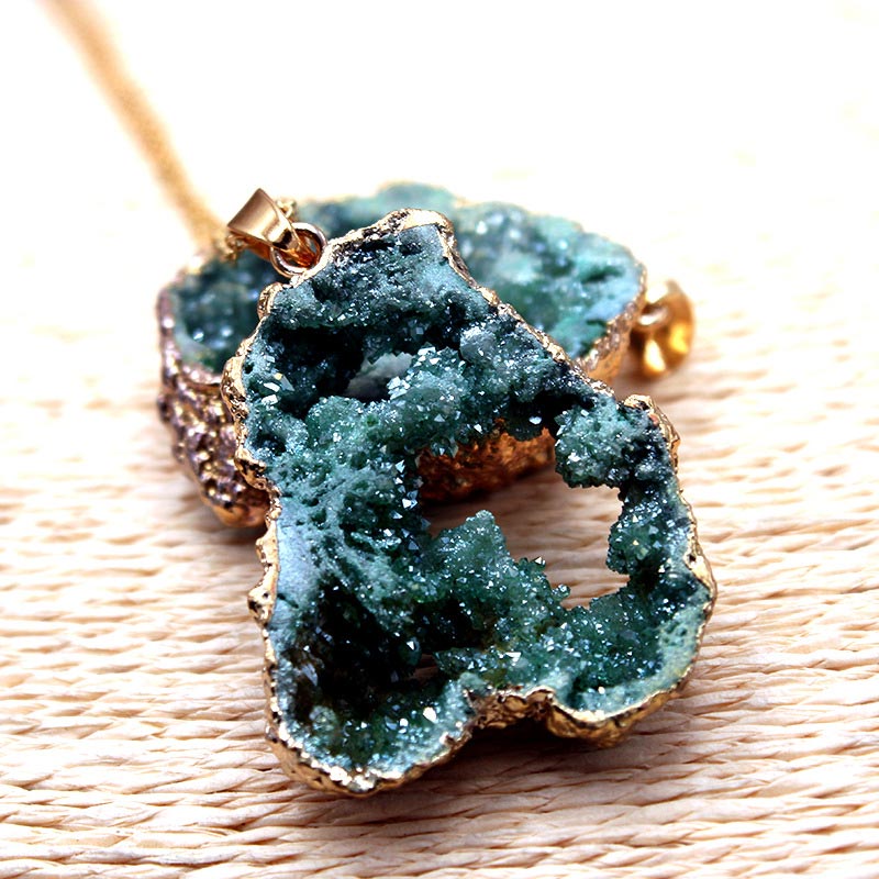 Naturlig krystal-geode vedhæng – Gaia