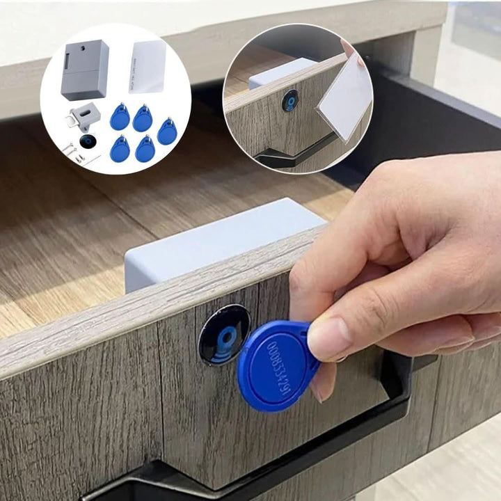 Electronic charging port with invisible sensor control - Vaultin