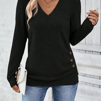 Women's sweater with V-neck and button detail – Iris