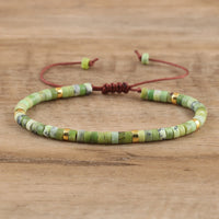 Geflochtenes Armband mit 2,4 mm Naturstein-Rollern – Seraphina
