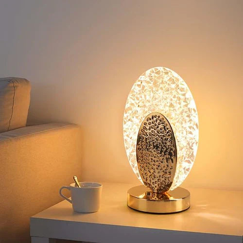 Lámpara de mesa moderna y lujosa con diseño de pavo real – PeacockLuxe