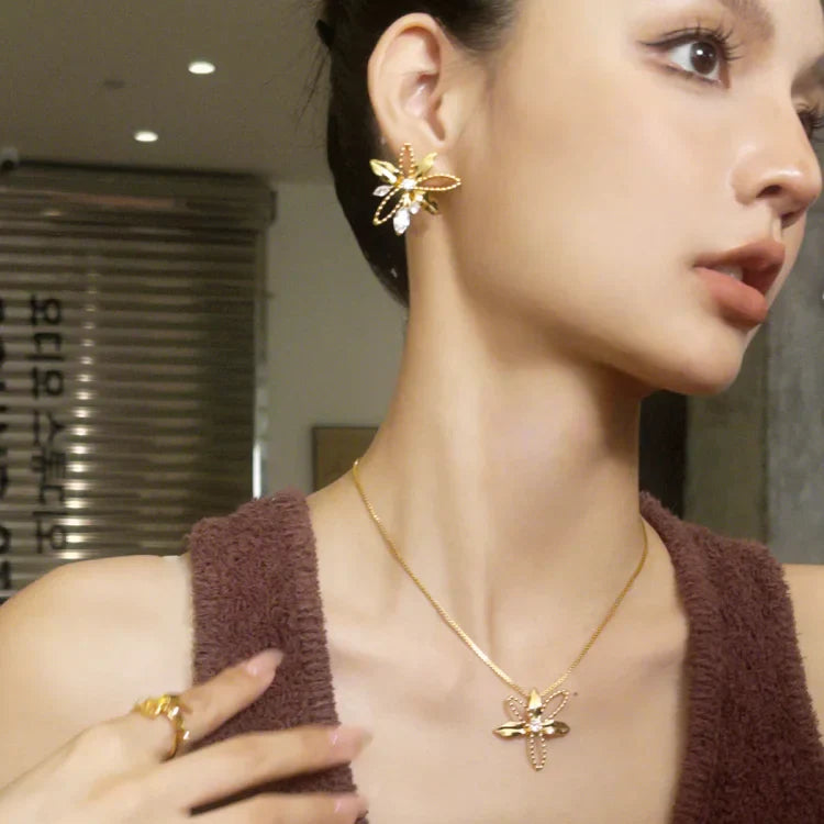 Lily Leaf Earrings – Floriana