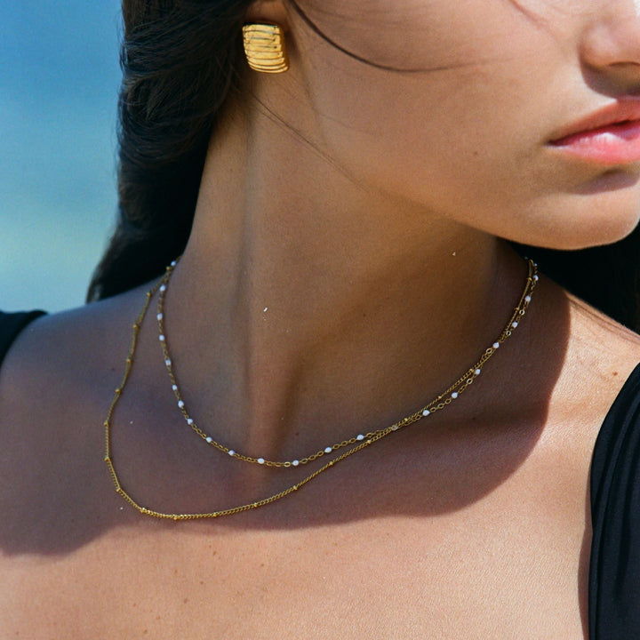 Dobbelt række perle-choker – Amara