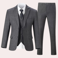 Grauer Herrenanzug dreiteilig, Sakko, Weste, Hose, formell, Business, elegant, klassisch.