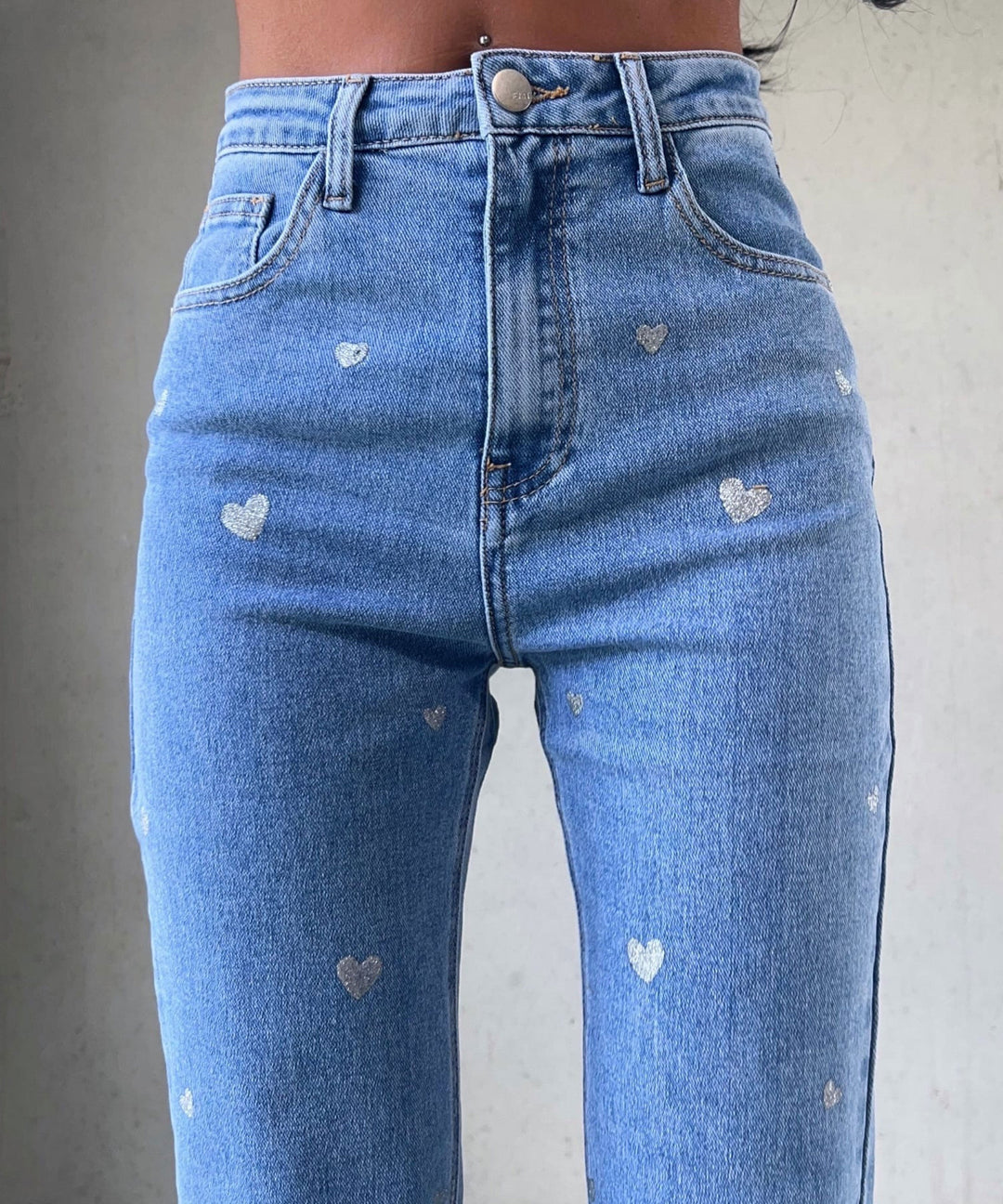 Dame stretchjeans med vide ben og hjerteprint - Amelie
