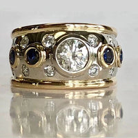 Golden ring with zirconia inlay – Elina