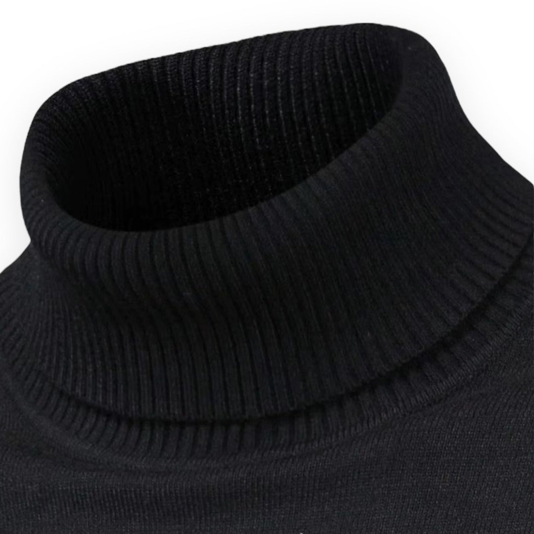 Classic knitted sweater for men - Valen