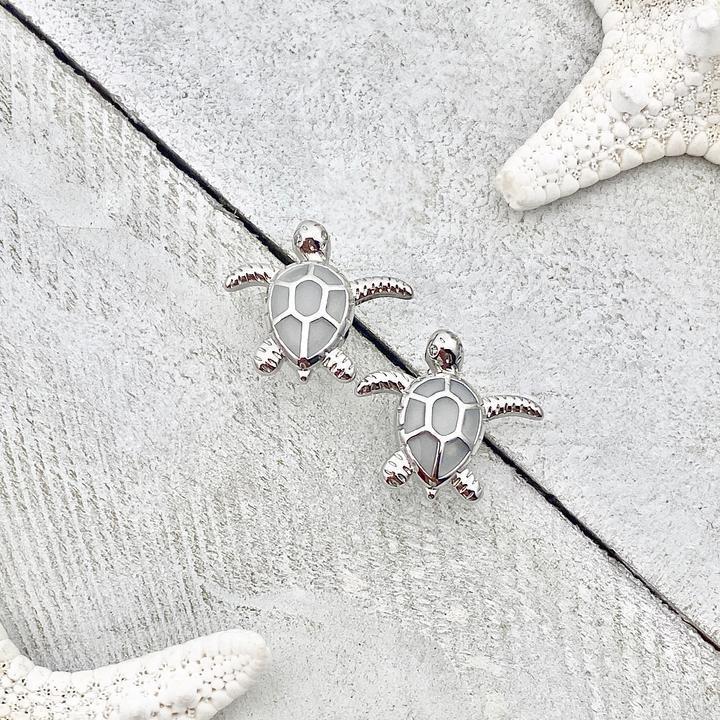 Sea Turtle Earrings made of Opal and Silver – Elena