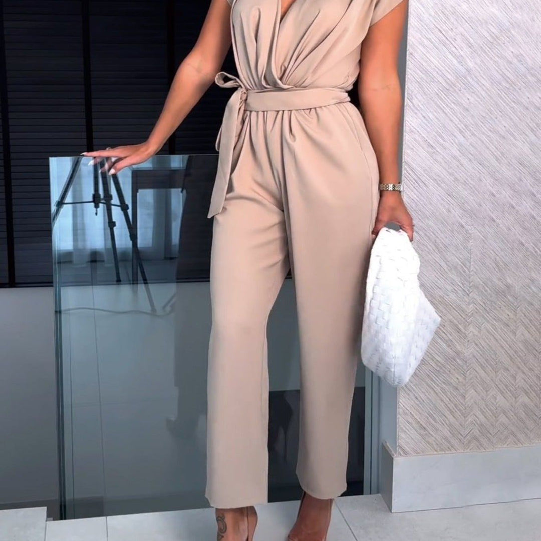 Trendy dame sommer-jumpsuit med kortærmer og taljefremhævning – Alina