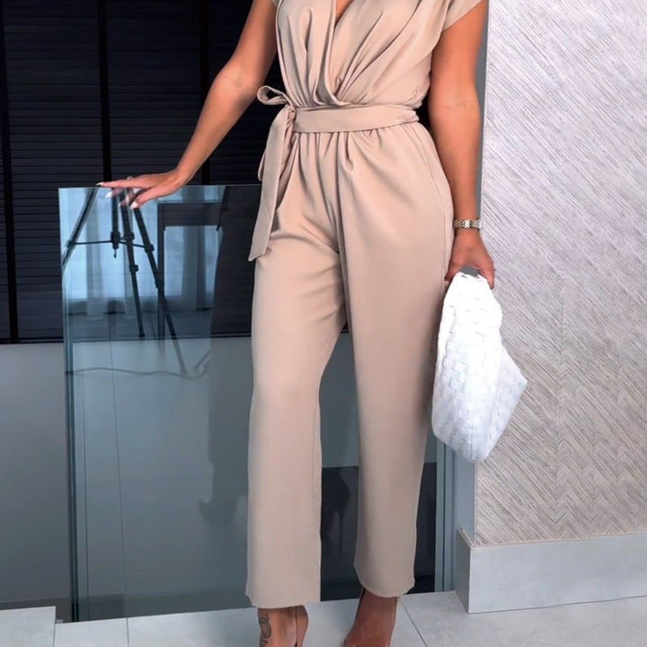 Trendy dame sommer-jumpsuit med kortærmer og taljefremhævning – Alina
