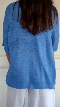 Knitted women's top with V-neck – Saphira