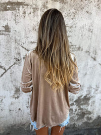 Trendy samtbluse med lange ærmer - Clara