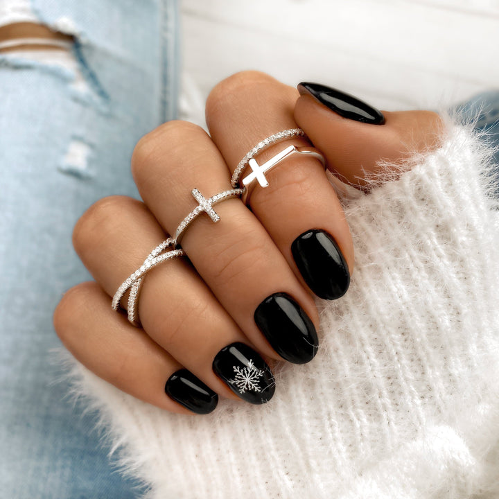 Stylish Ring with Cubic Zirconia Cross – Faith