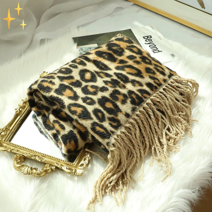 Trendy XL Leopard Print Wool Scarf - Sophia