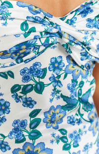 Knyttet etuikjole med blåt blomsterprint – Mireva