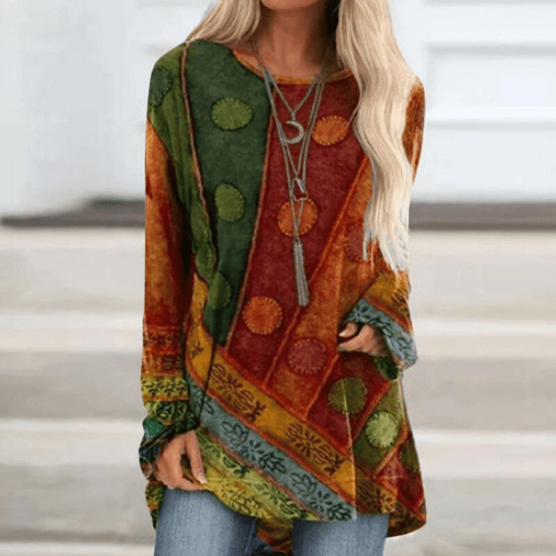 Feminine autumn sweater with vintage flair – Elisa