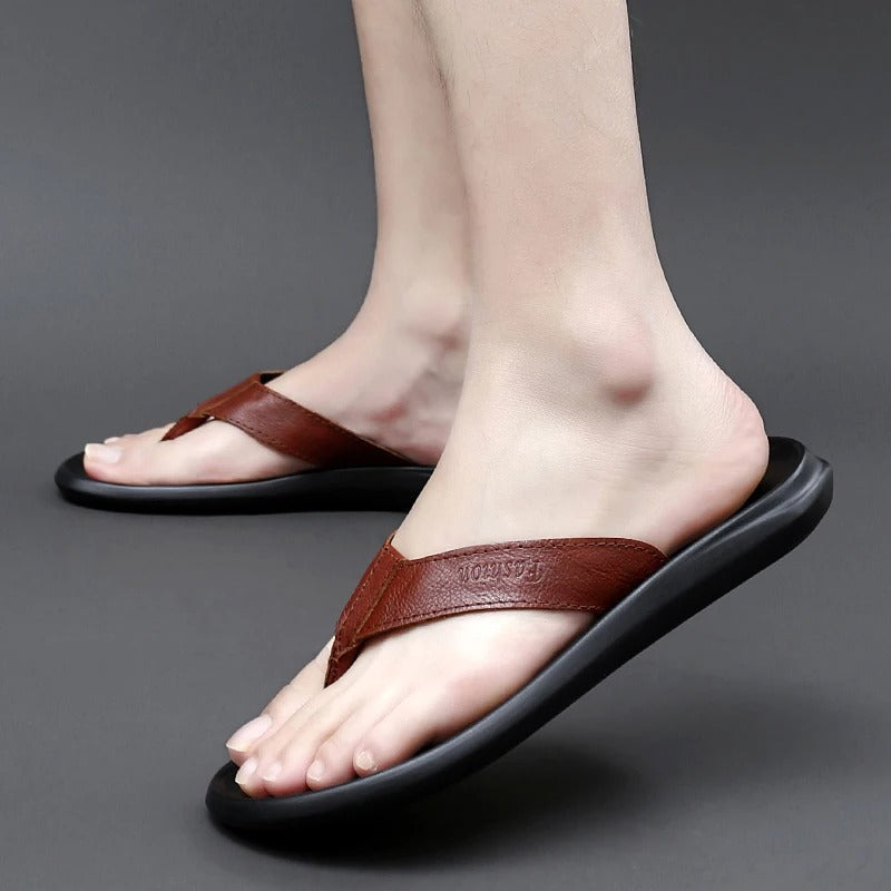 Comfortable & Stylish Men's Outdoor Summer Slip-Ons – Leano