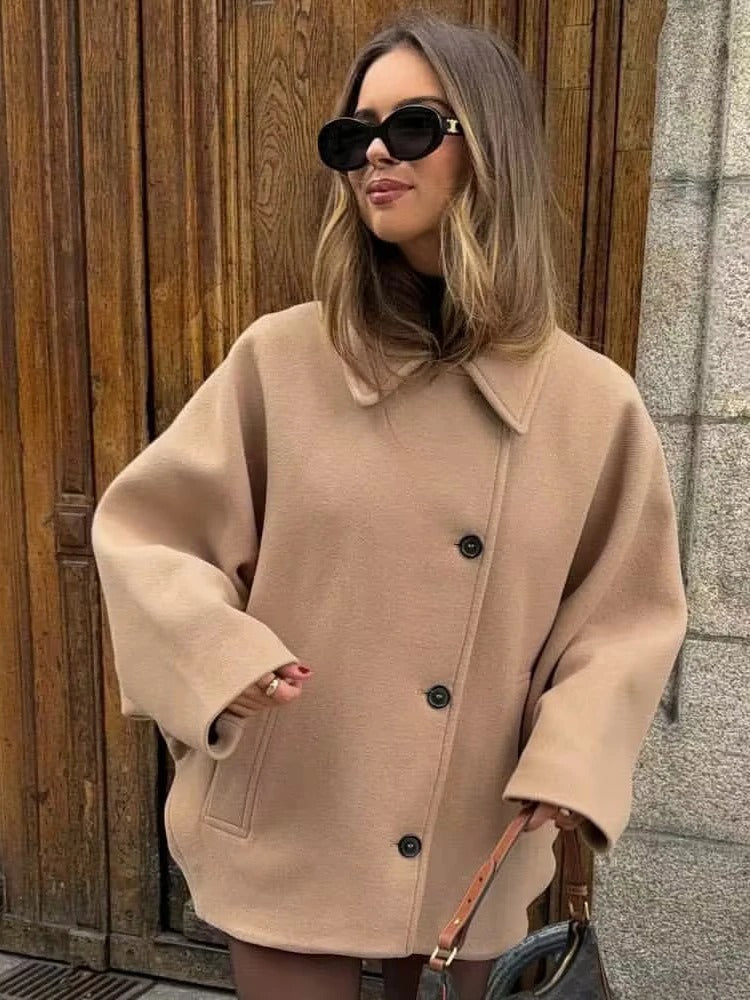 Oversized stilfuld damejakke - Amara